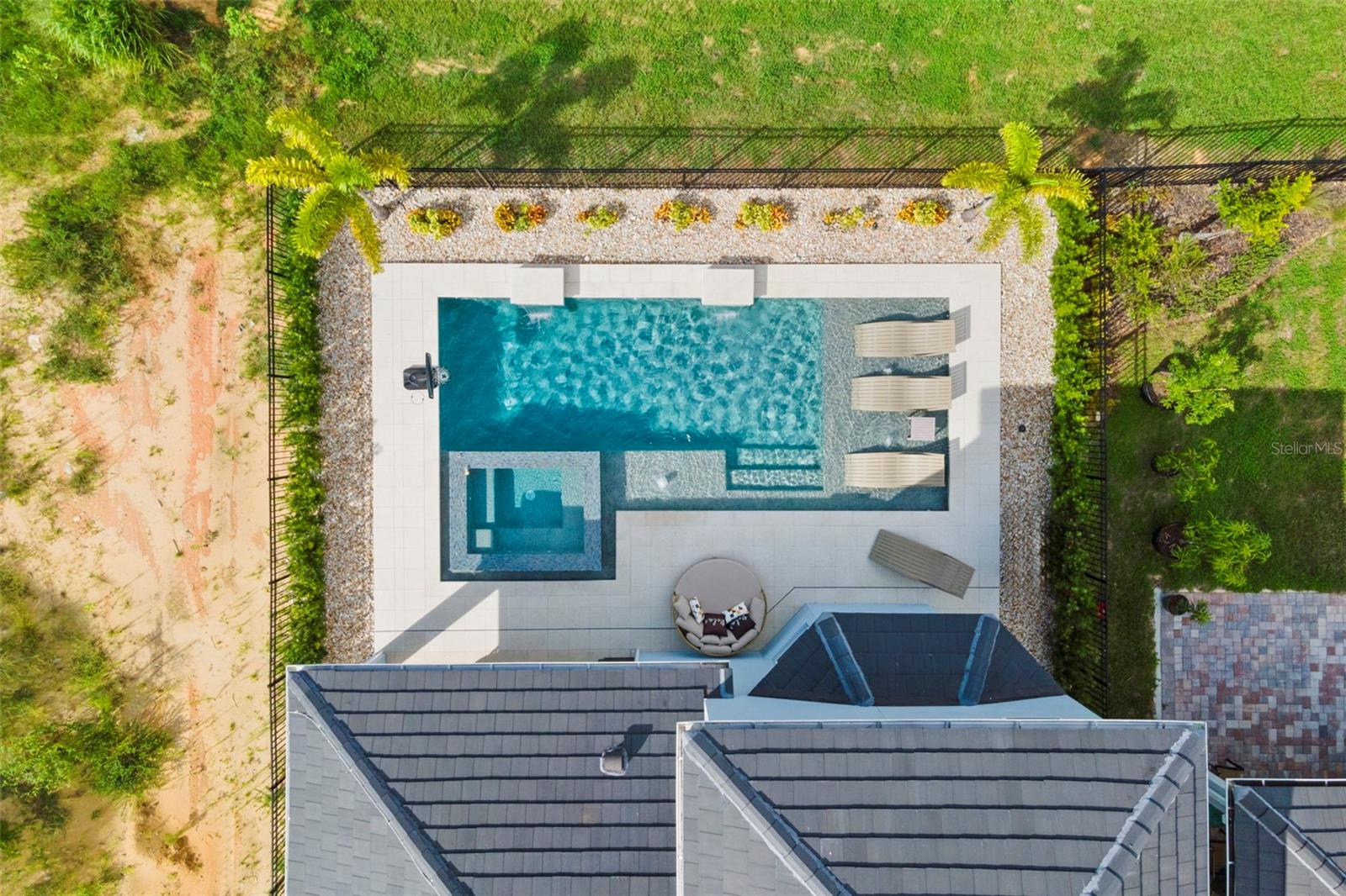 Image 58 of 63 For 16110 Volterra Point