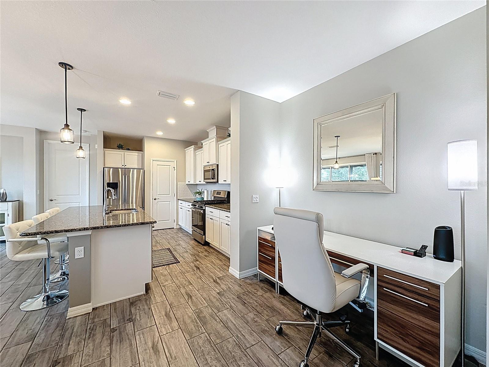 Image 11 of 39 For 321 Alcove Drive