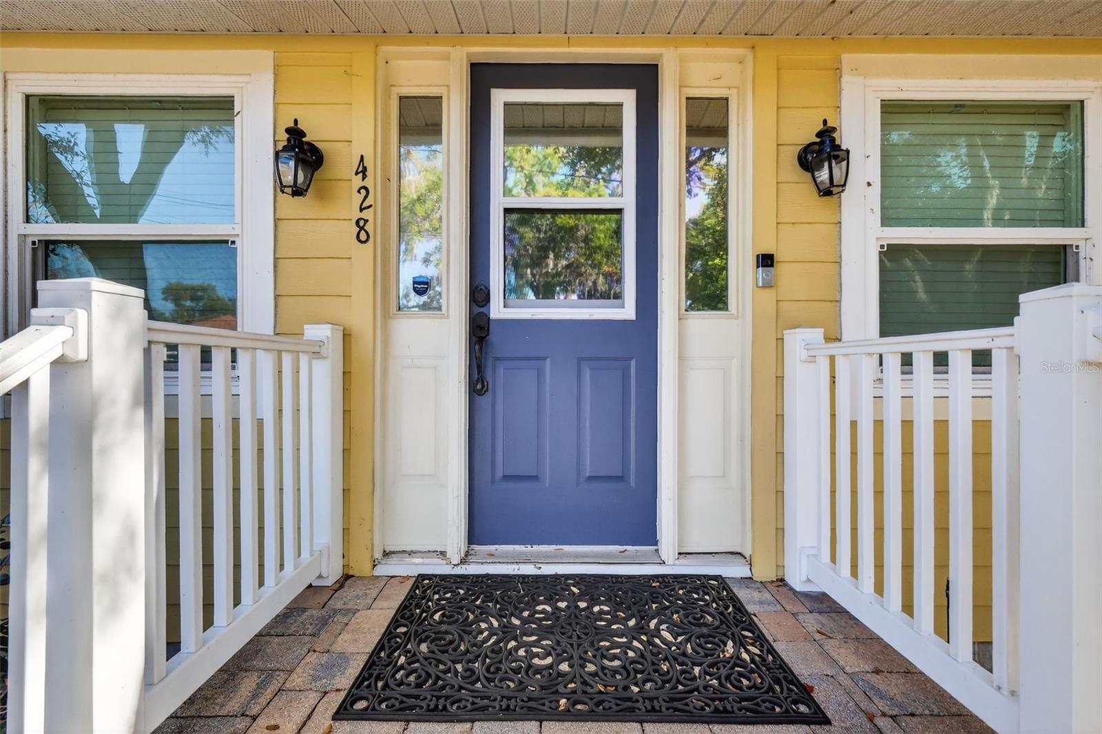 Image 3 of 42 For 428 Hillcrest Court