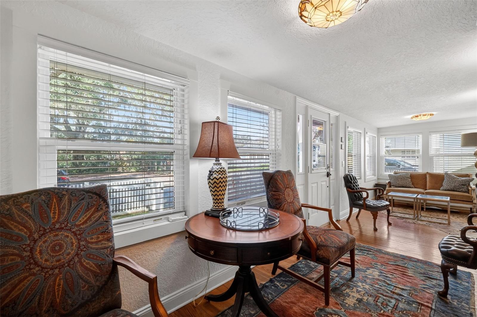 Image 8 of 42 For 428 Hillcrest Court