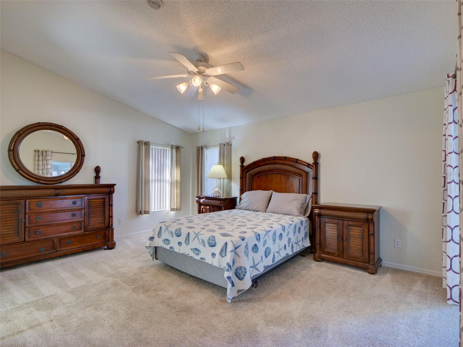 Image 13 of 29 For 4512 Peach Tree Street