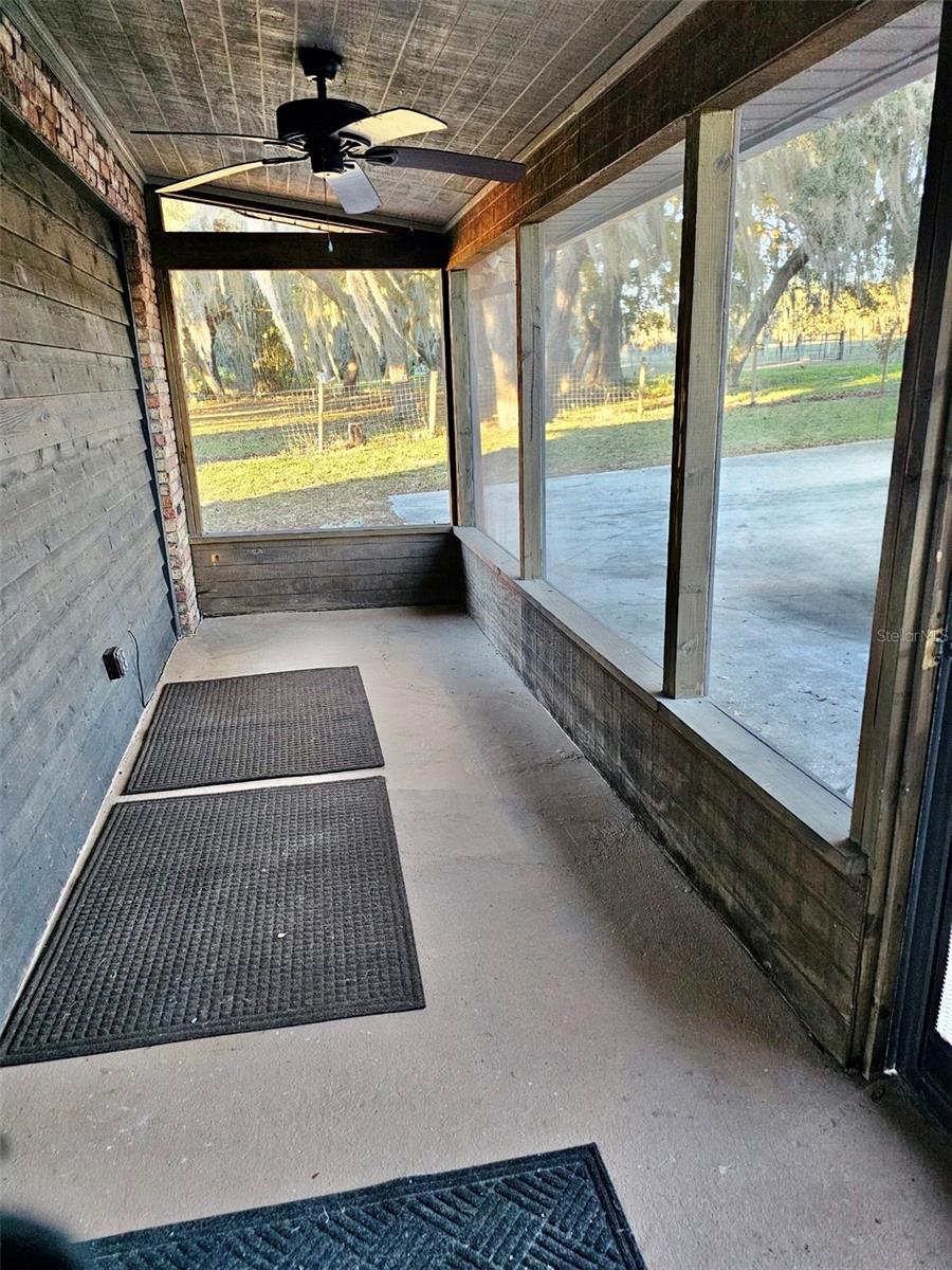 Image 34 of 60 For 41041 Whilden Lane