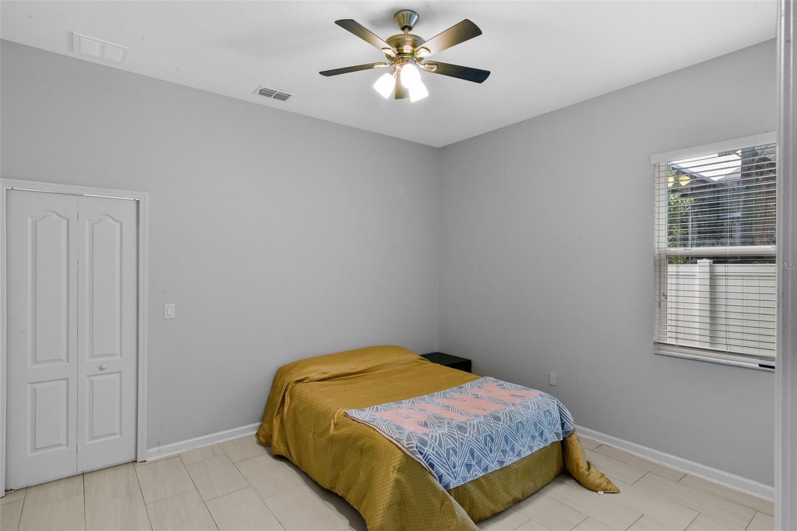 Image 24 of 40 For 410 Sauvignon Way