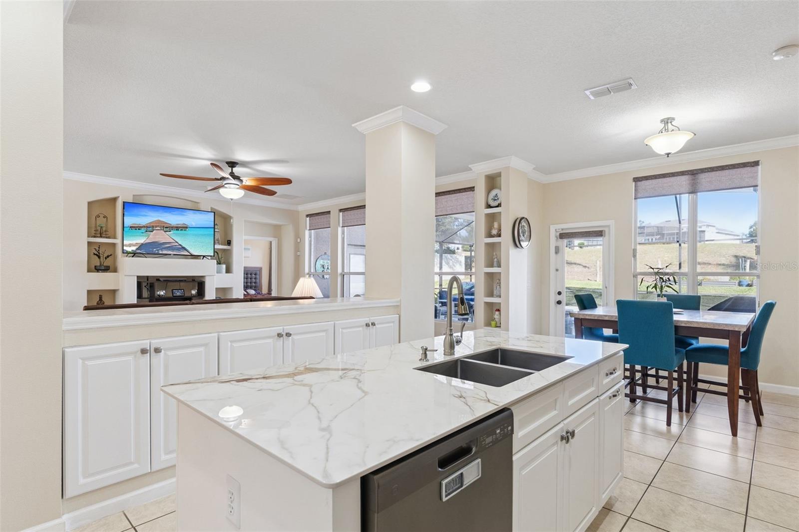 Image 12 of 36 For 10521 Via Lugano Court