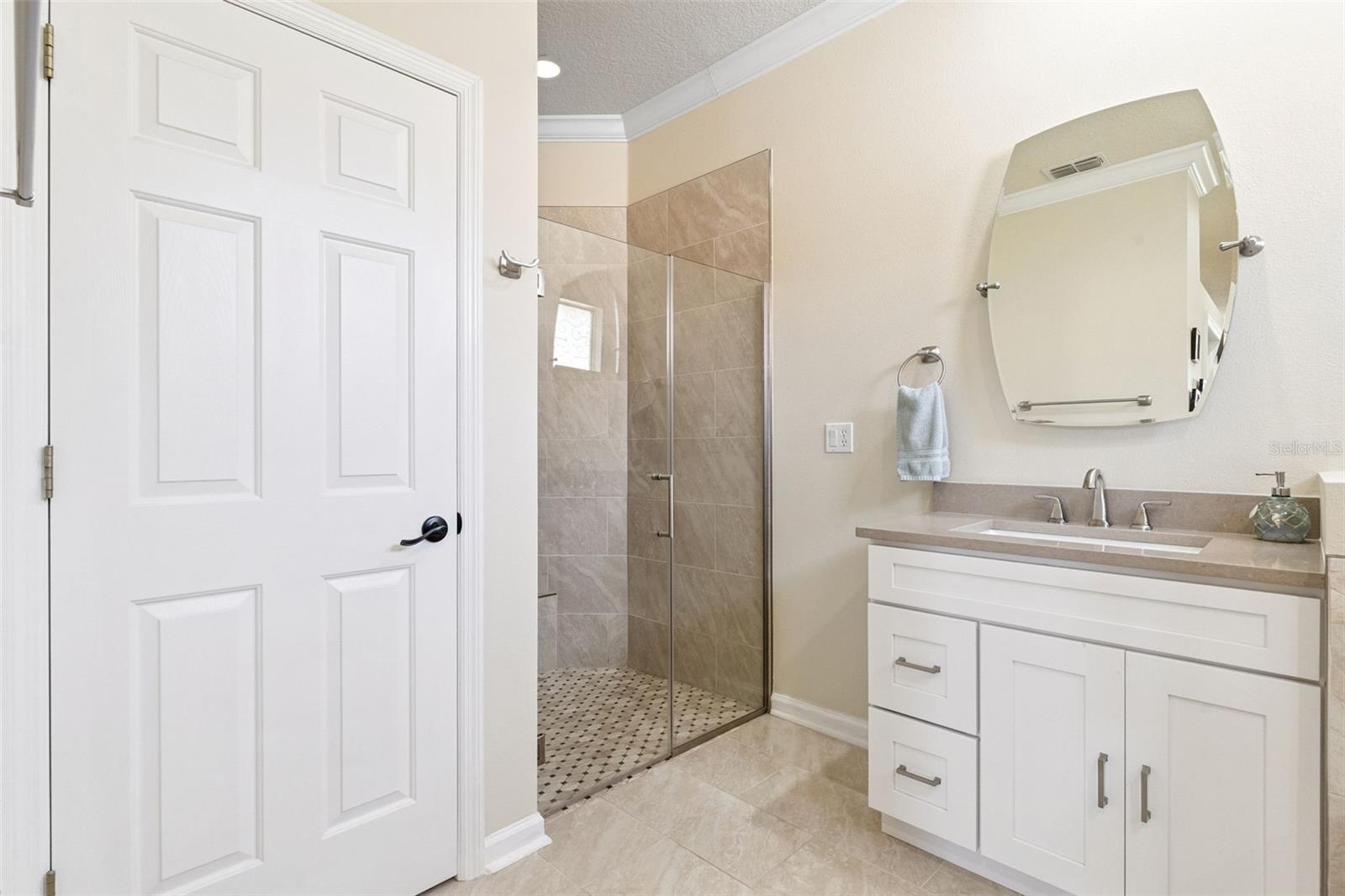 Image 20 of 36 For 10521 Via Lugano Court