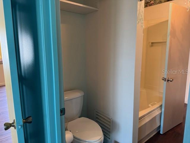 Image 9 of 17 For 706 Villita Lane