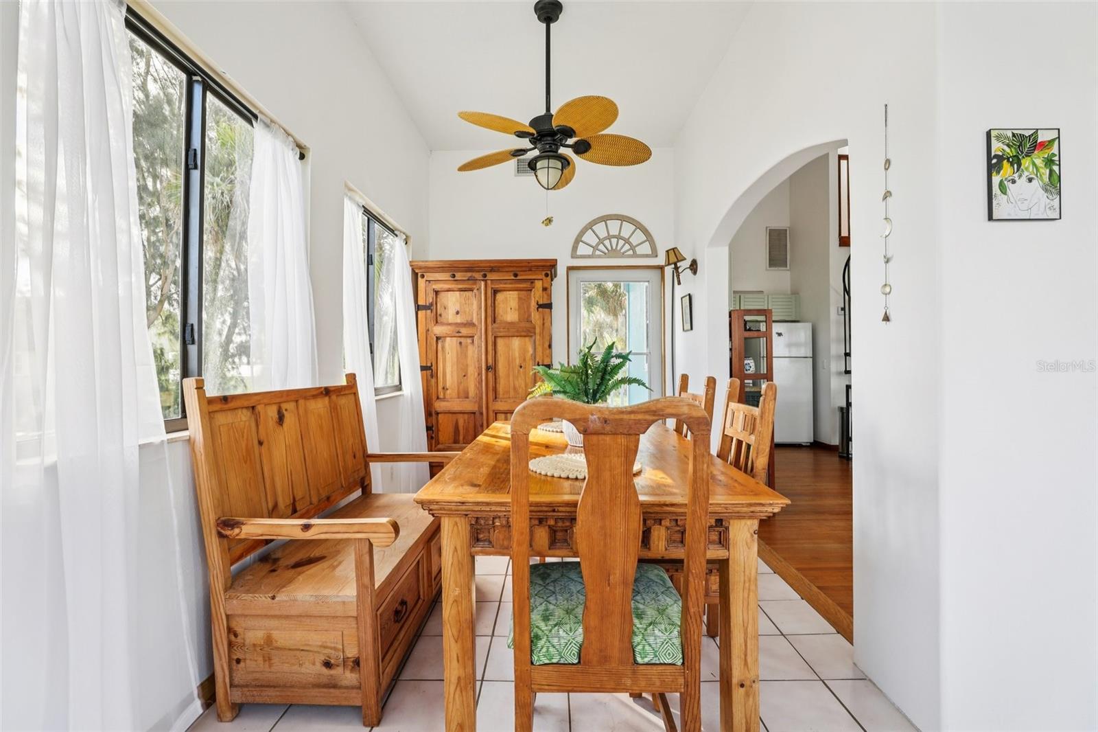 Image 7 of 65 For 51 Vip Island B