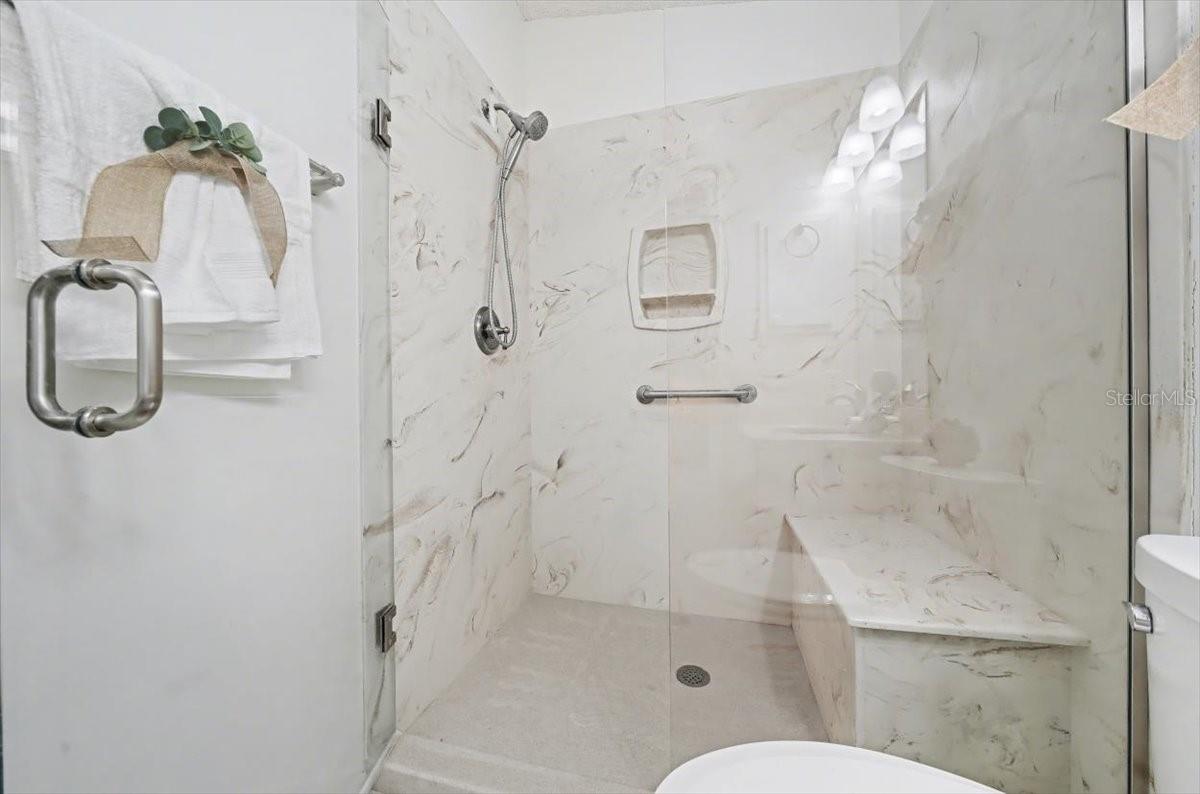 Image 29 of 56 For 2584 Acosta Court