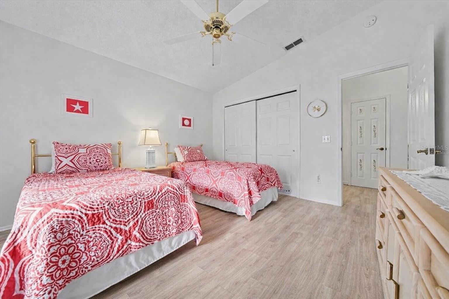 Image 33 of 56 For 2584 Acosta Court