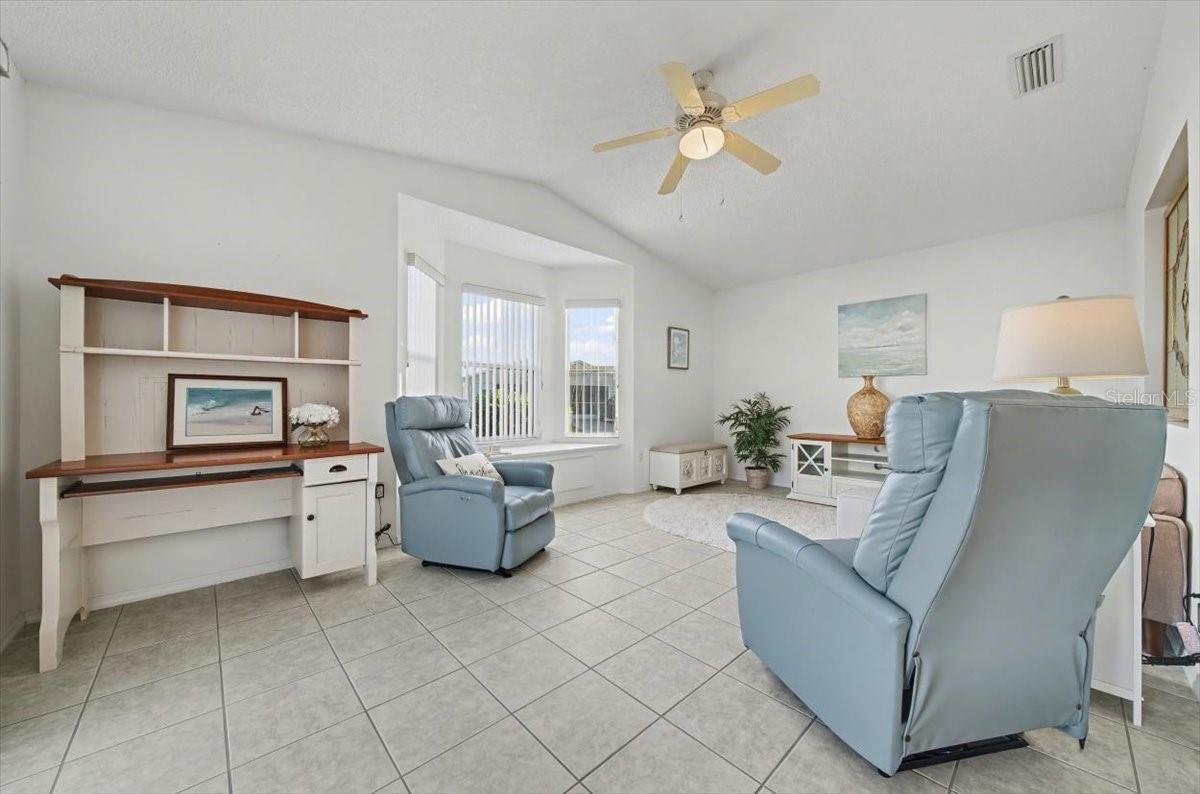 Image 5 of 56 For 2584 Acosta Court