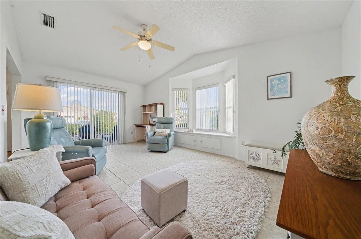 Image 7 of 56 For 2584 Acosta Court