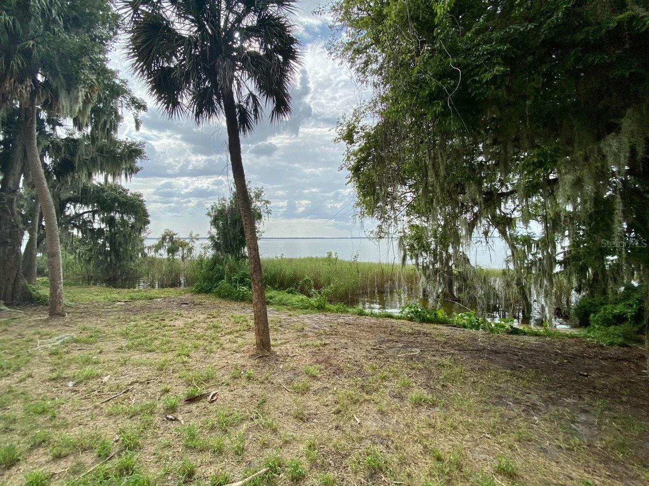 Image 13 of 32 For 3225 Landing View