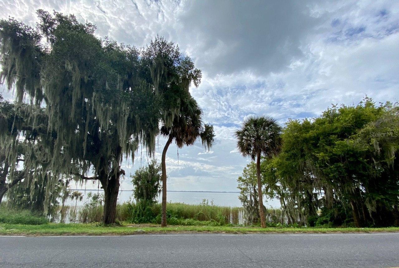 Image 14 of 32 For 3225 Landing View