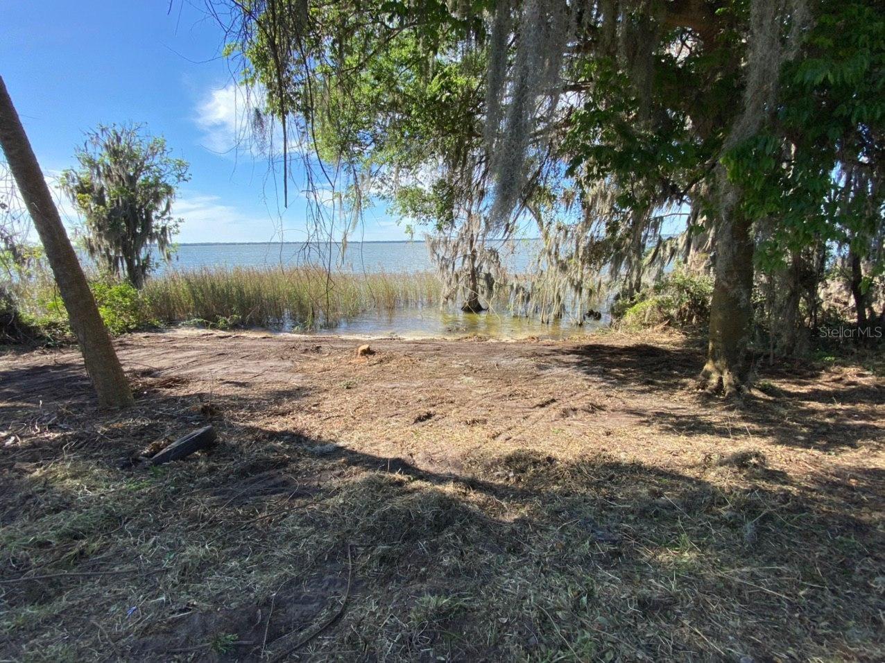 Image 16 of 32 For 3225 Landing View