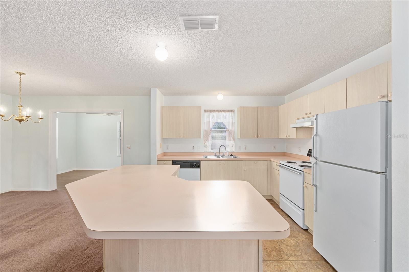 Image 10 of 21 For 1508 Yucatan Way