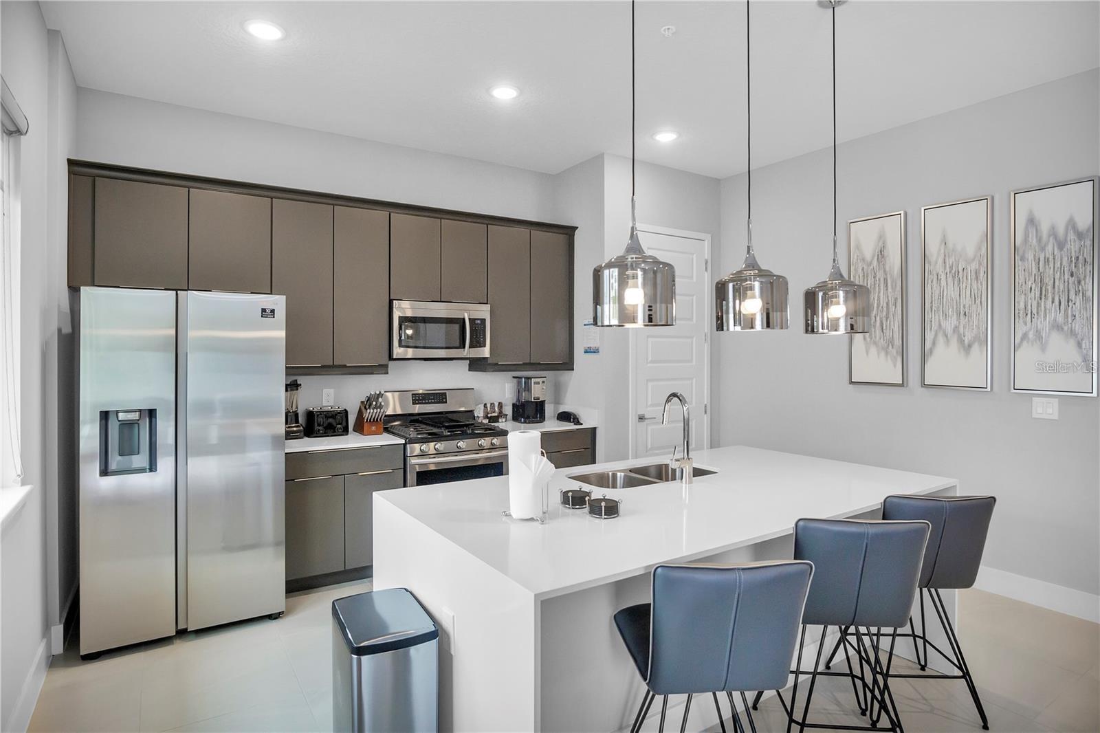 Image 6 of 43 For 7740 Sandy Ridge Drive 106