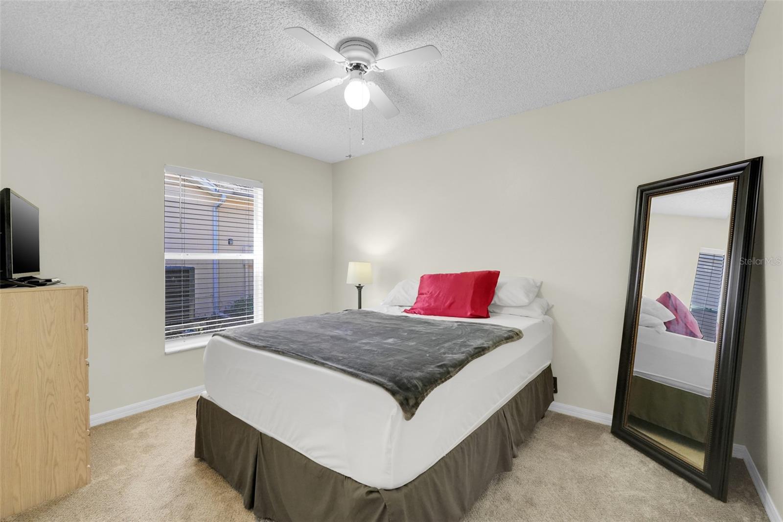 Image 15 of 17 For 2663 Winchester Circle