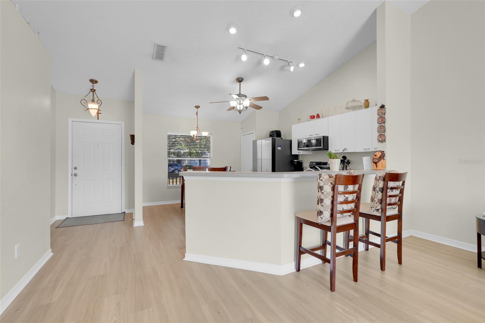 Image 6 of 17 For 2663 Winchester Circle