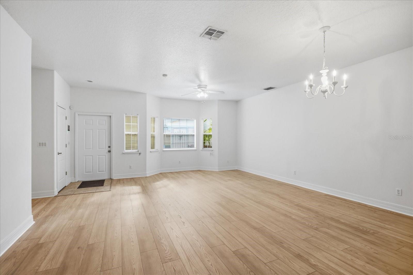 Image 3 of 12 For 17239 Chateau Pine Way