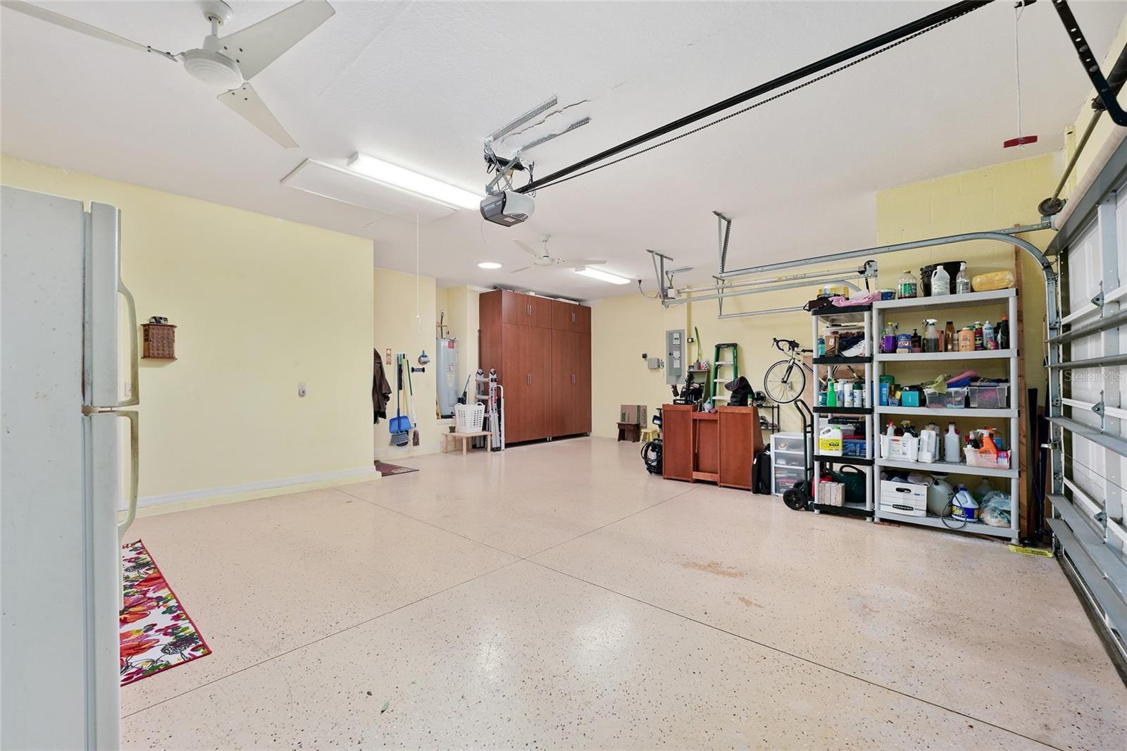 Image 77 of 87 For 1374 Patrick Place