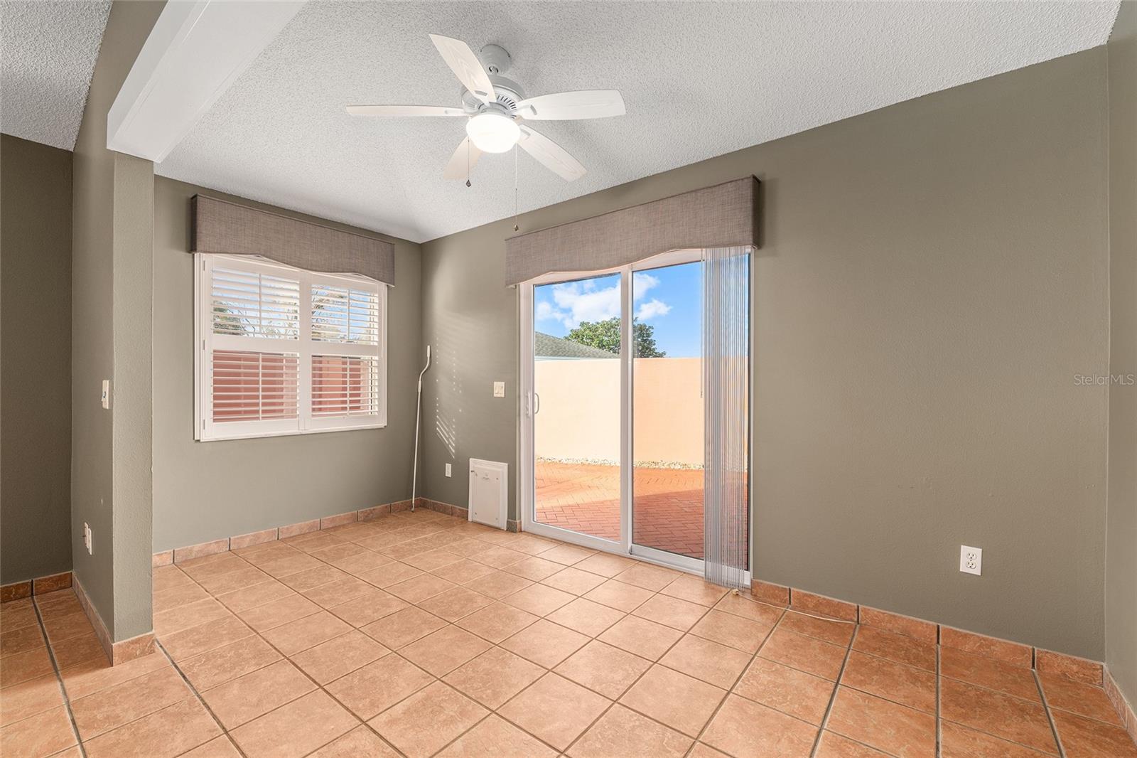 Image 14 of 66 For 620 Nuevo Leon Lane