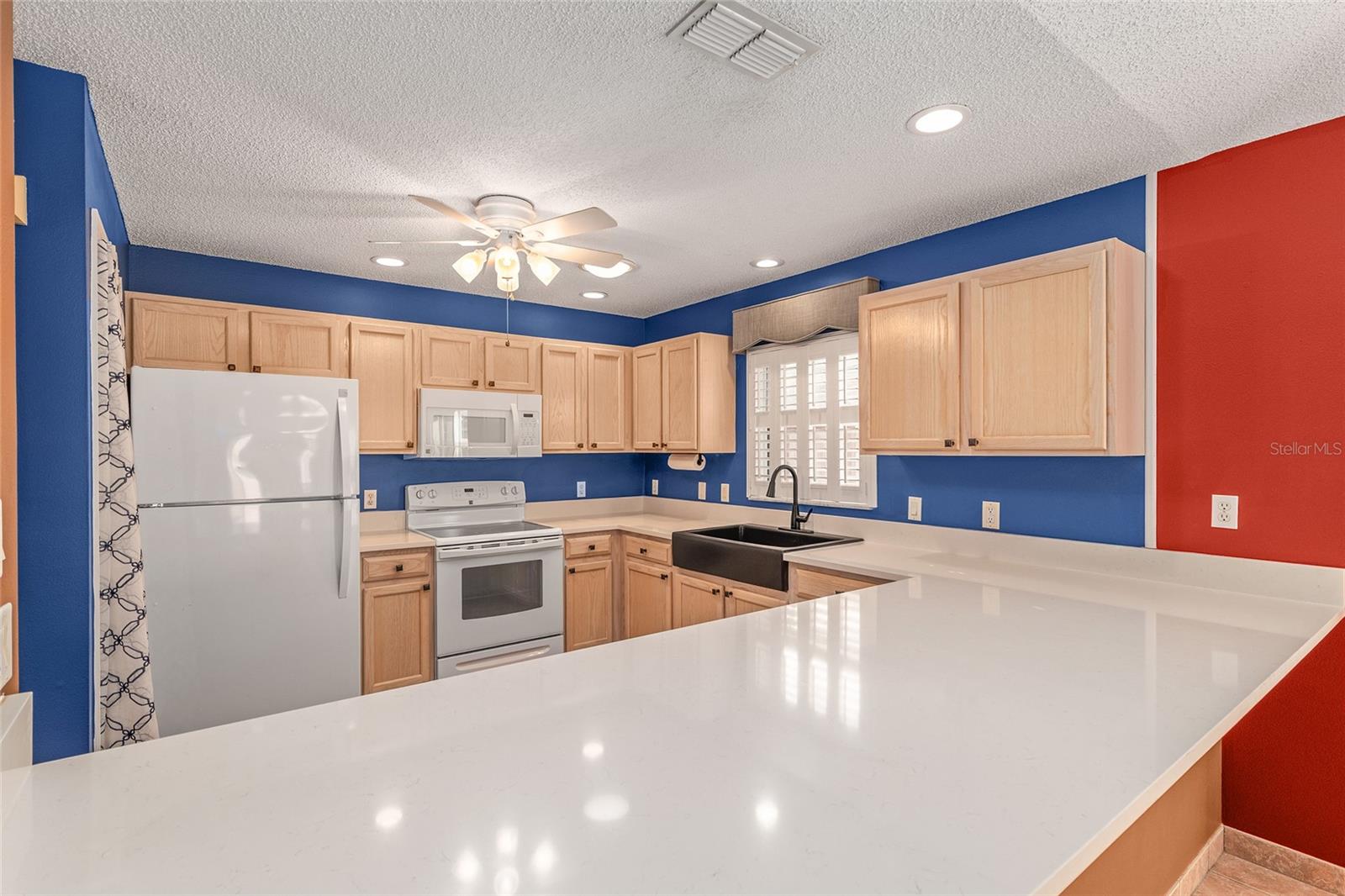 Image 23 of 66 For 620 Nuevo Leon Lane