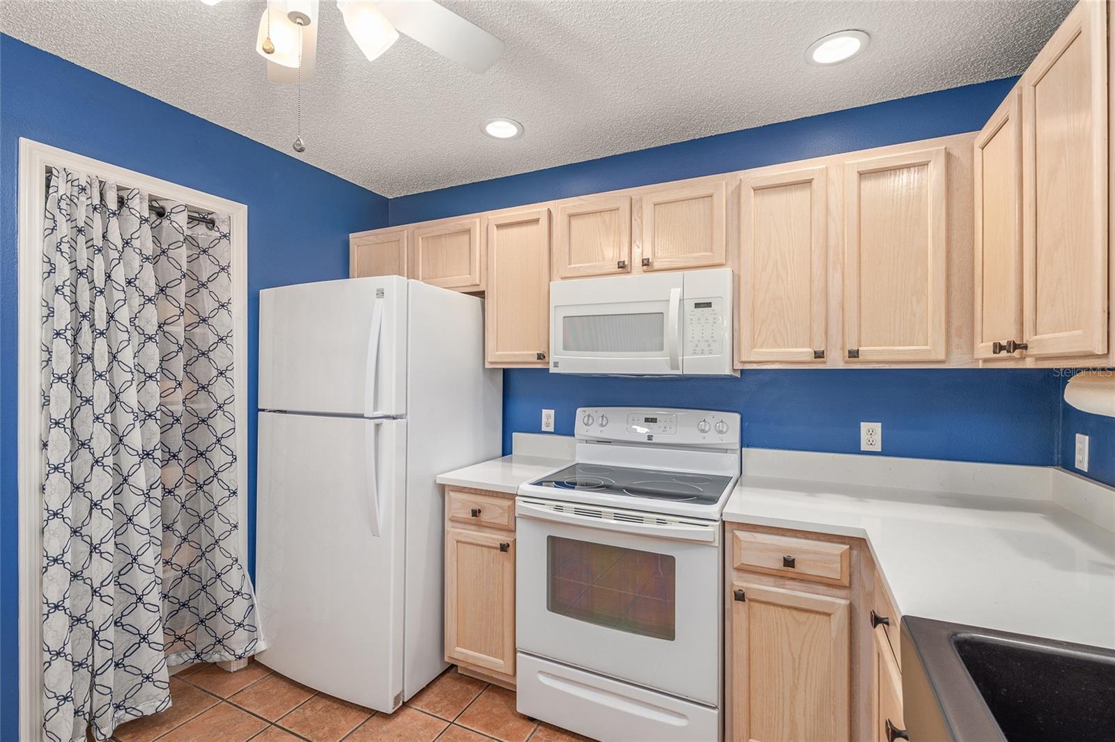 Image 26 of 66 For 620 Nuevo Leon Lane