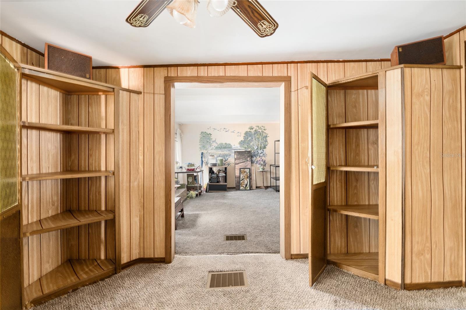 Image 22 of 81 For 3809 Cr 405n