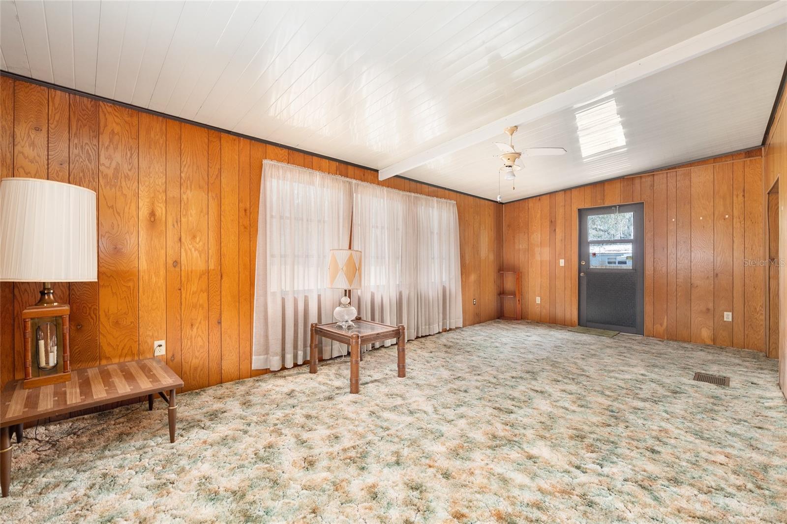 Image 40 of 81 For 3809 Cr 405n