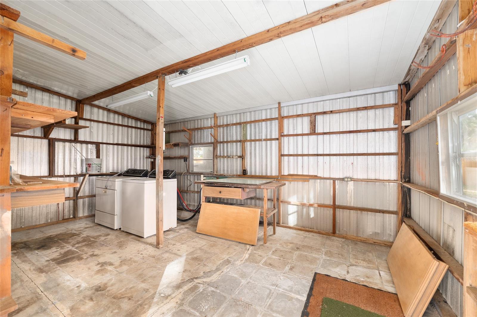 Image 42 of 81 For 3809 Cr 405n