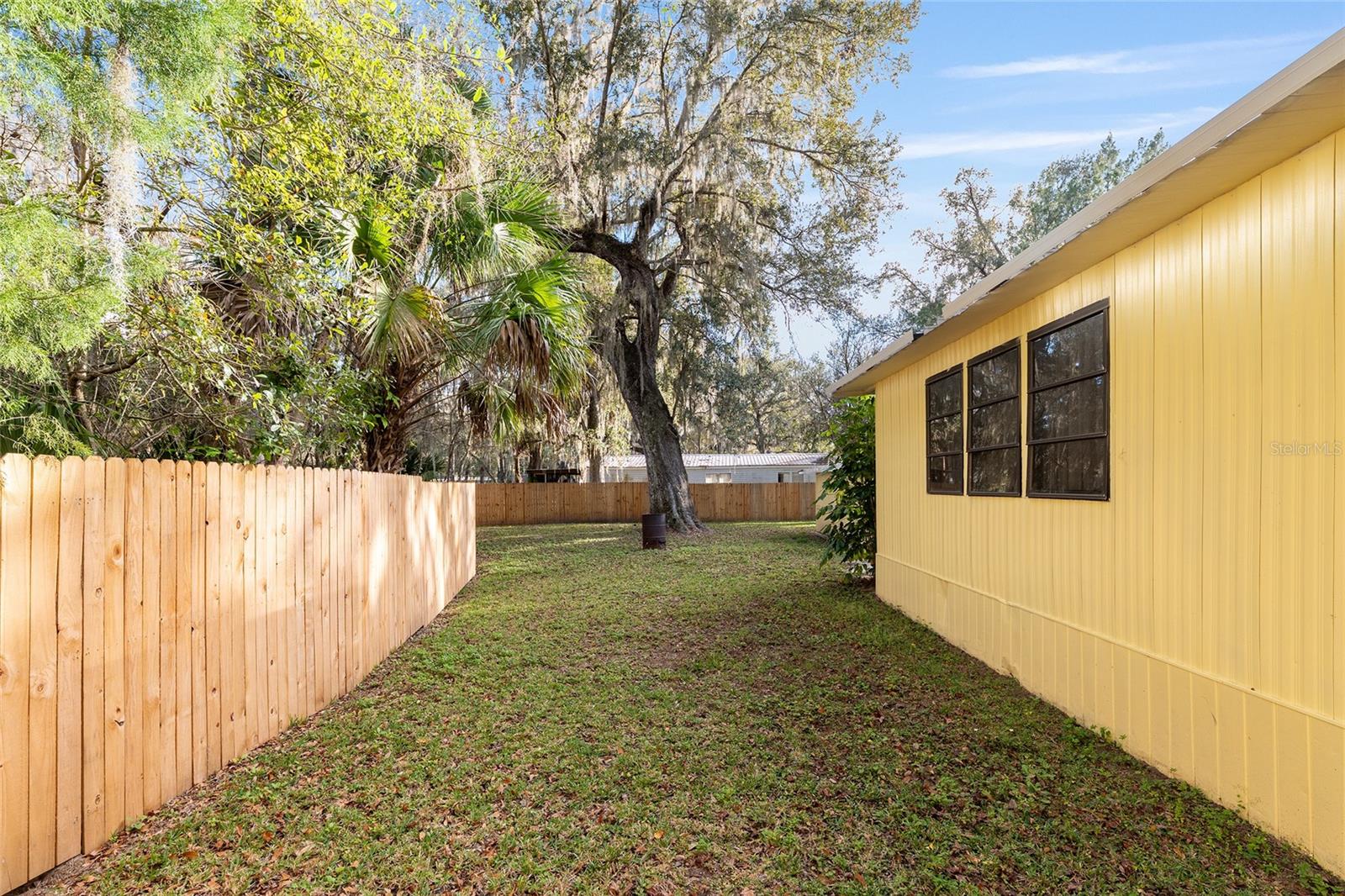 Image 52 of 81 For 3809 Cr 405n