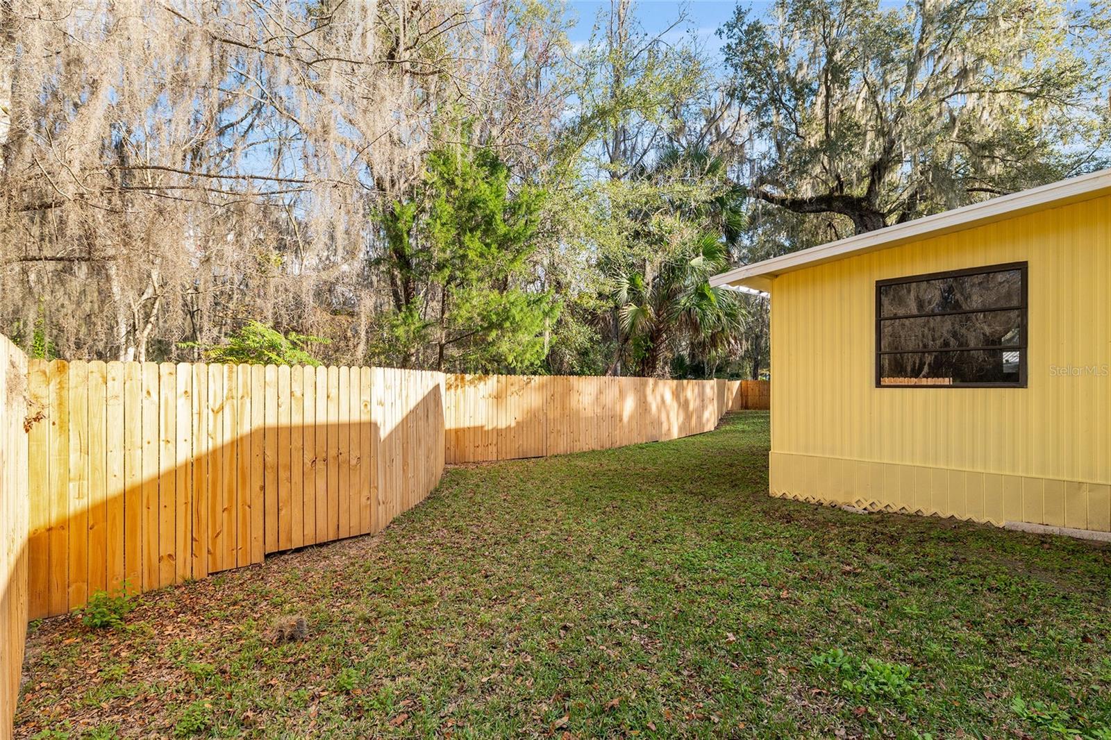 Image 54 of 81 For 3809 Cr 405n