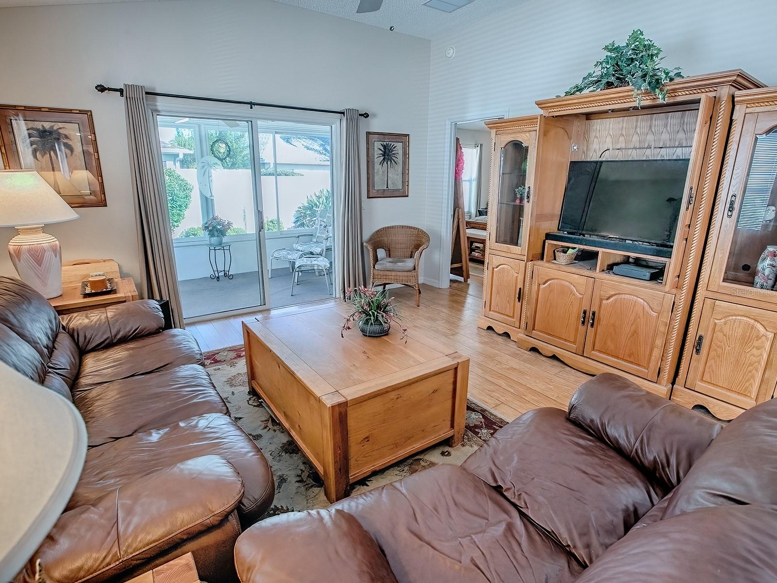 Image 13 of 35 For 1651 Edisto Lane