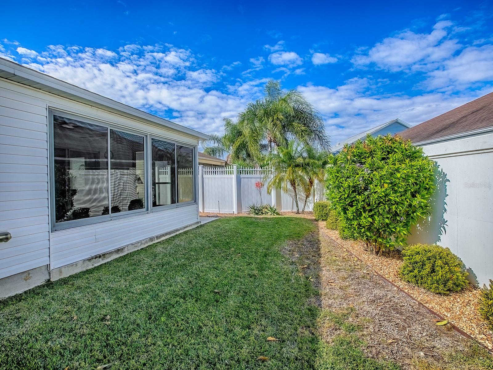 Image 27 of 35 For 1651 Edisto Lane