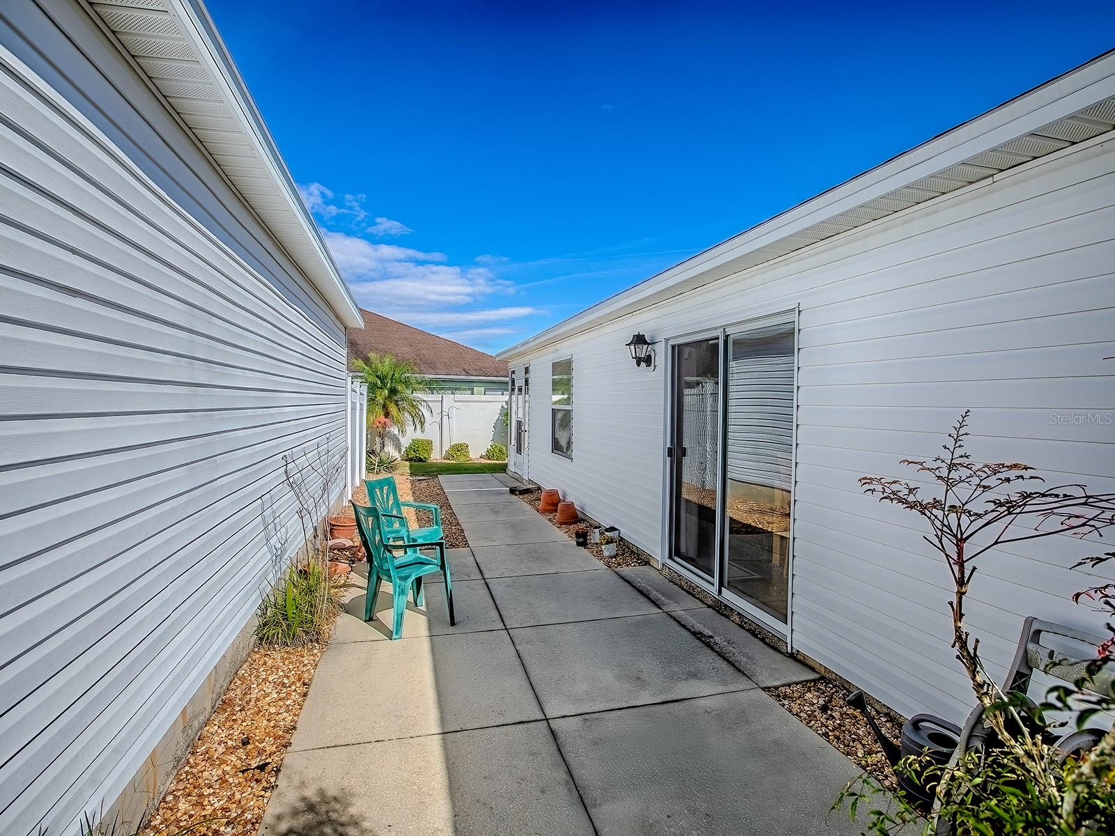 Image 30 of 35 For 1651 Edisto Lane