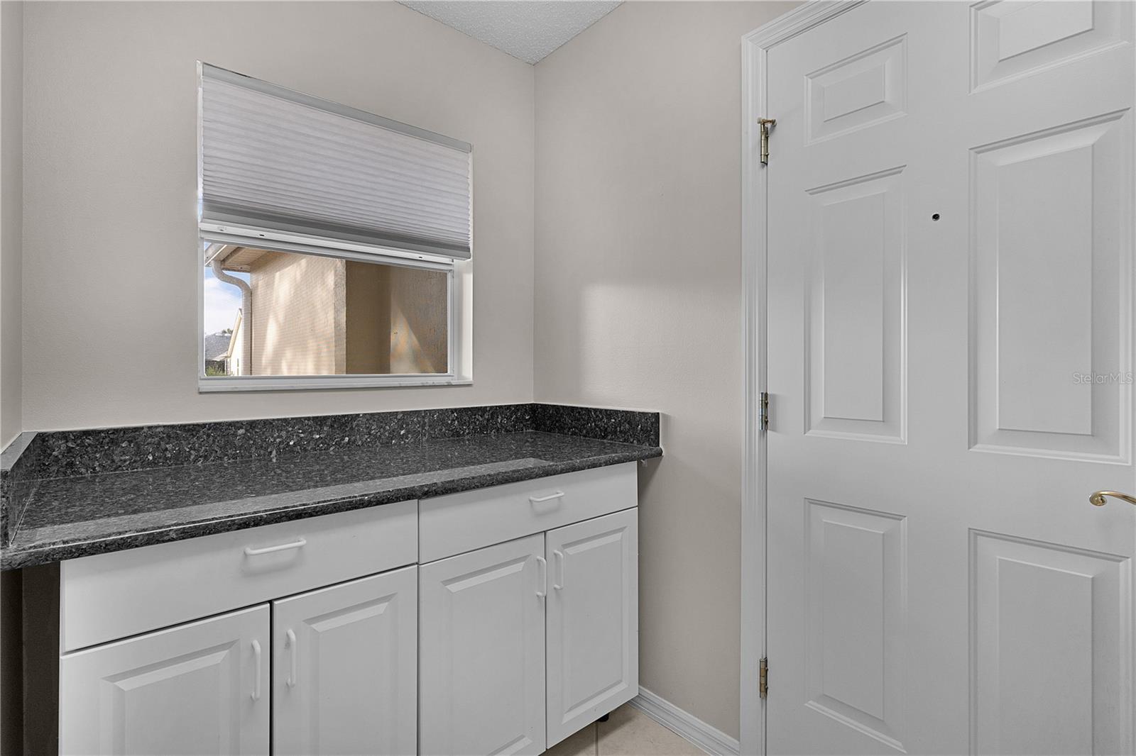 Image 38 of 54 For 1503 Lavaca Lane