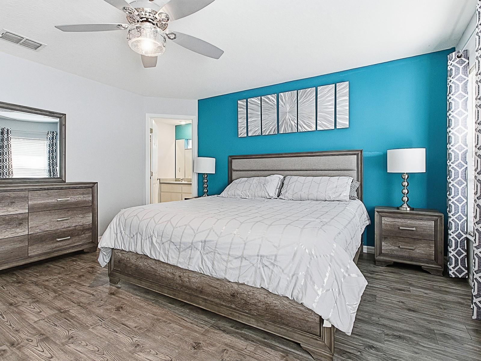 Image 16 of 41 For 8686 158th Street