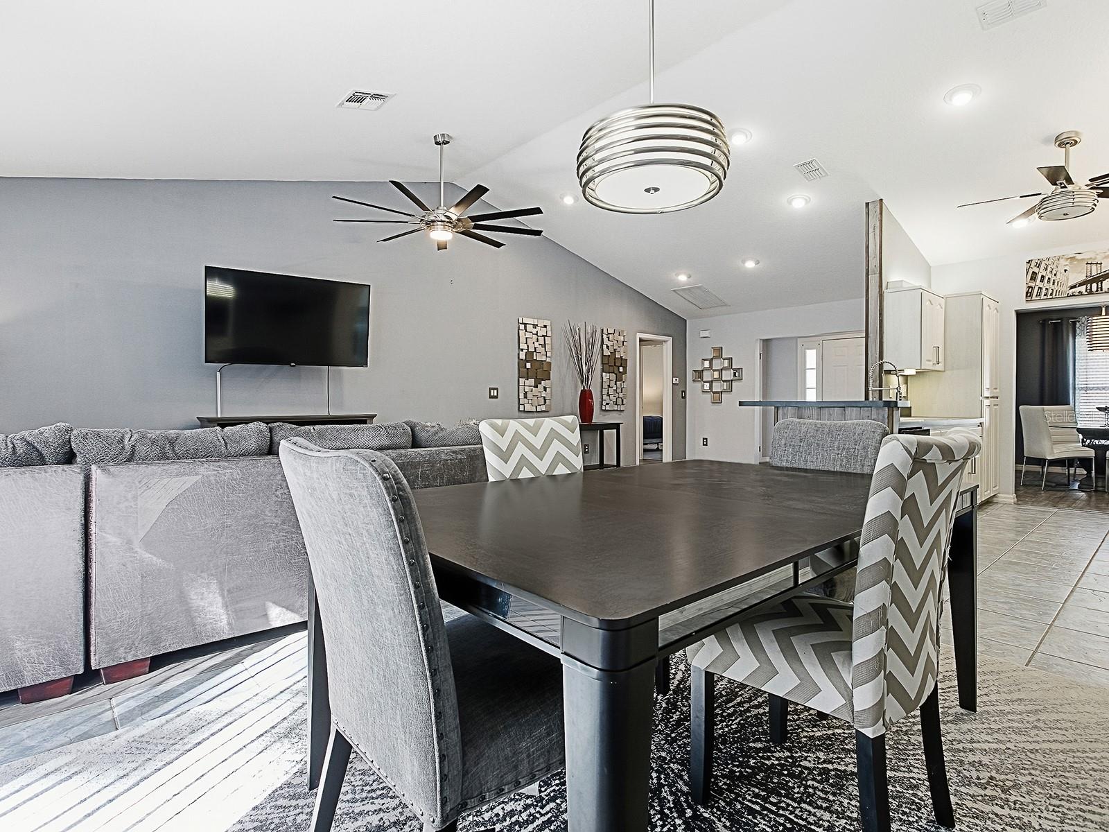 Image 6 of 41 For 8686 158th Street