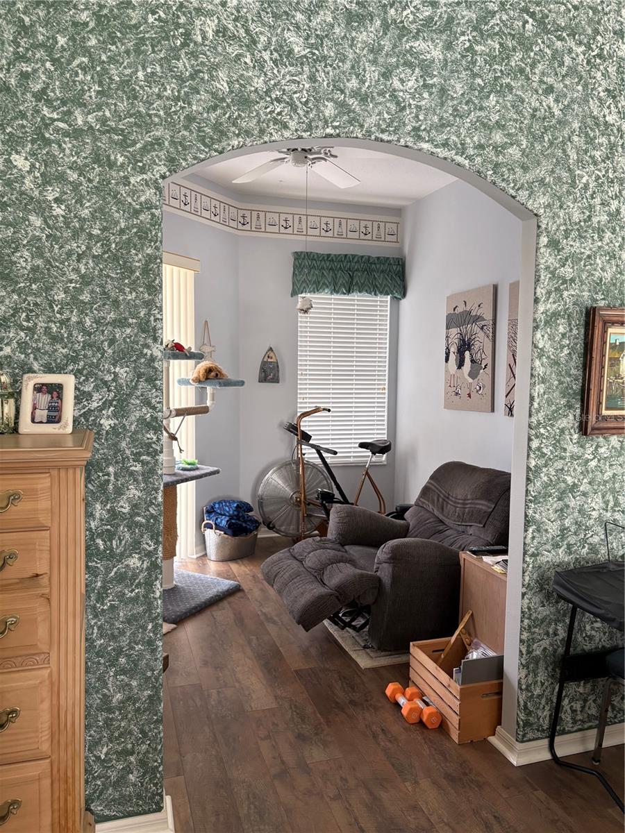 Image 15 of 26 For 232 Via Mariel East Drive