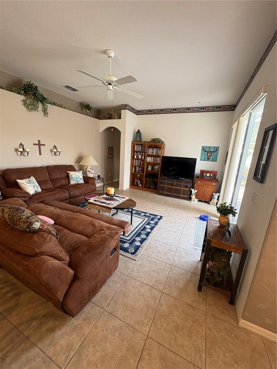 Image 3 of 26 For 232 Via Mariel East Drive