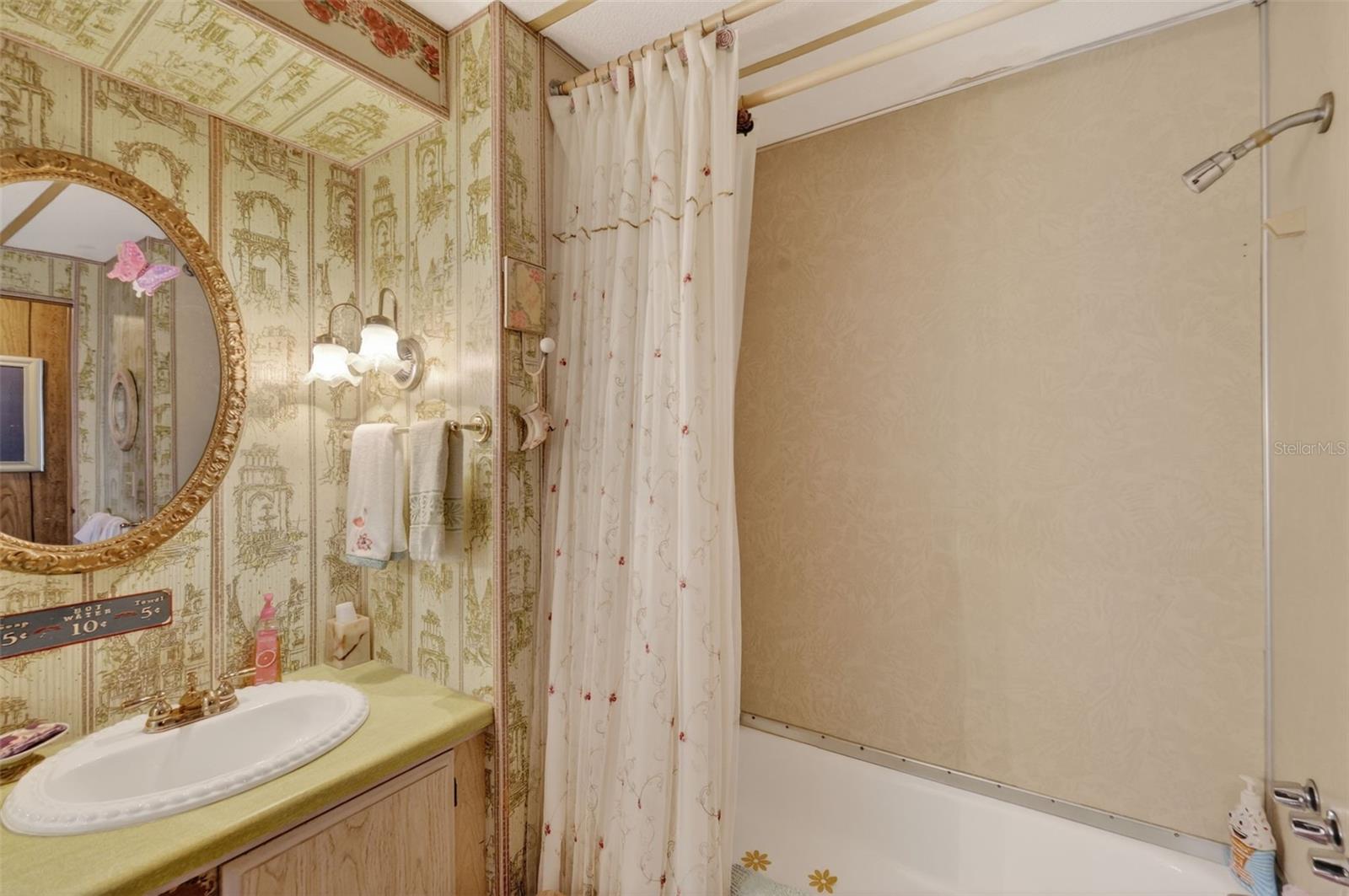 Image 22 of 35 For 9950 169th Street