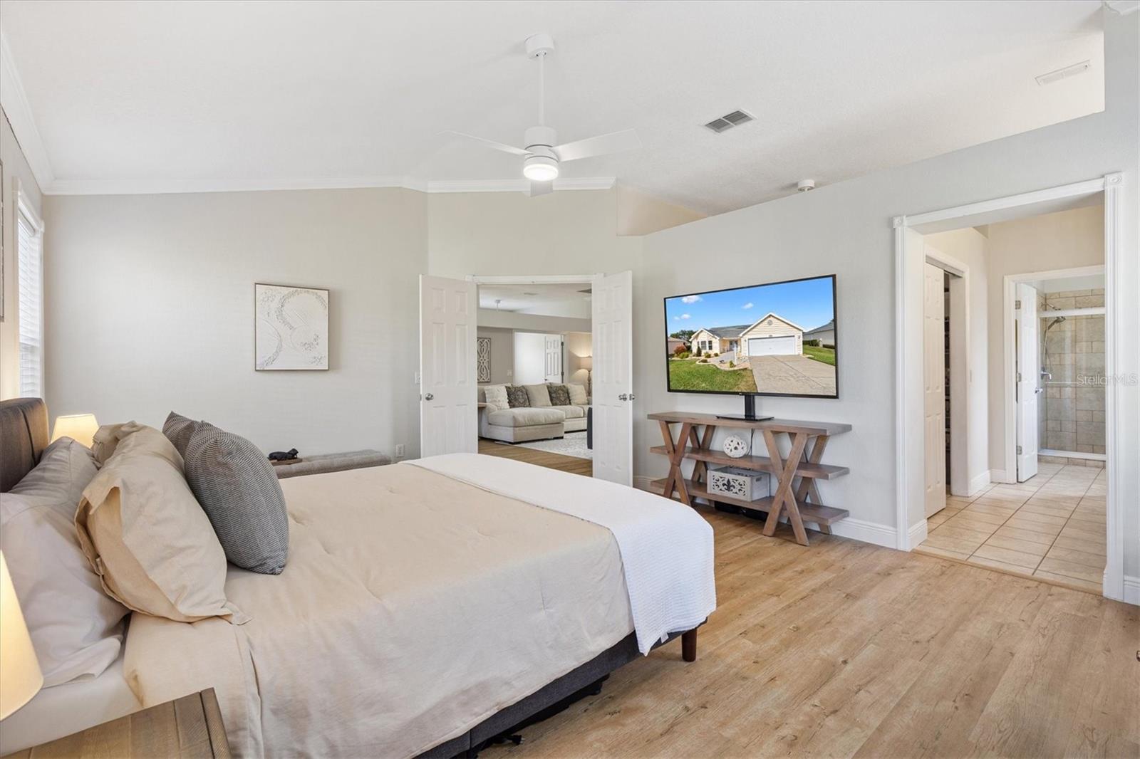 Image 22 of 41 For 1805 Santana Way