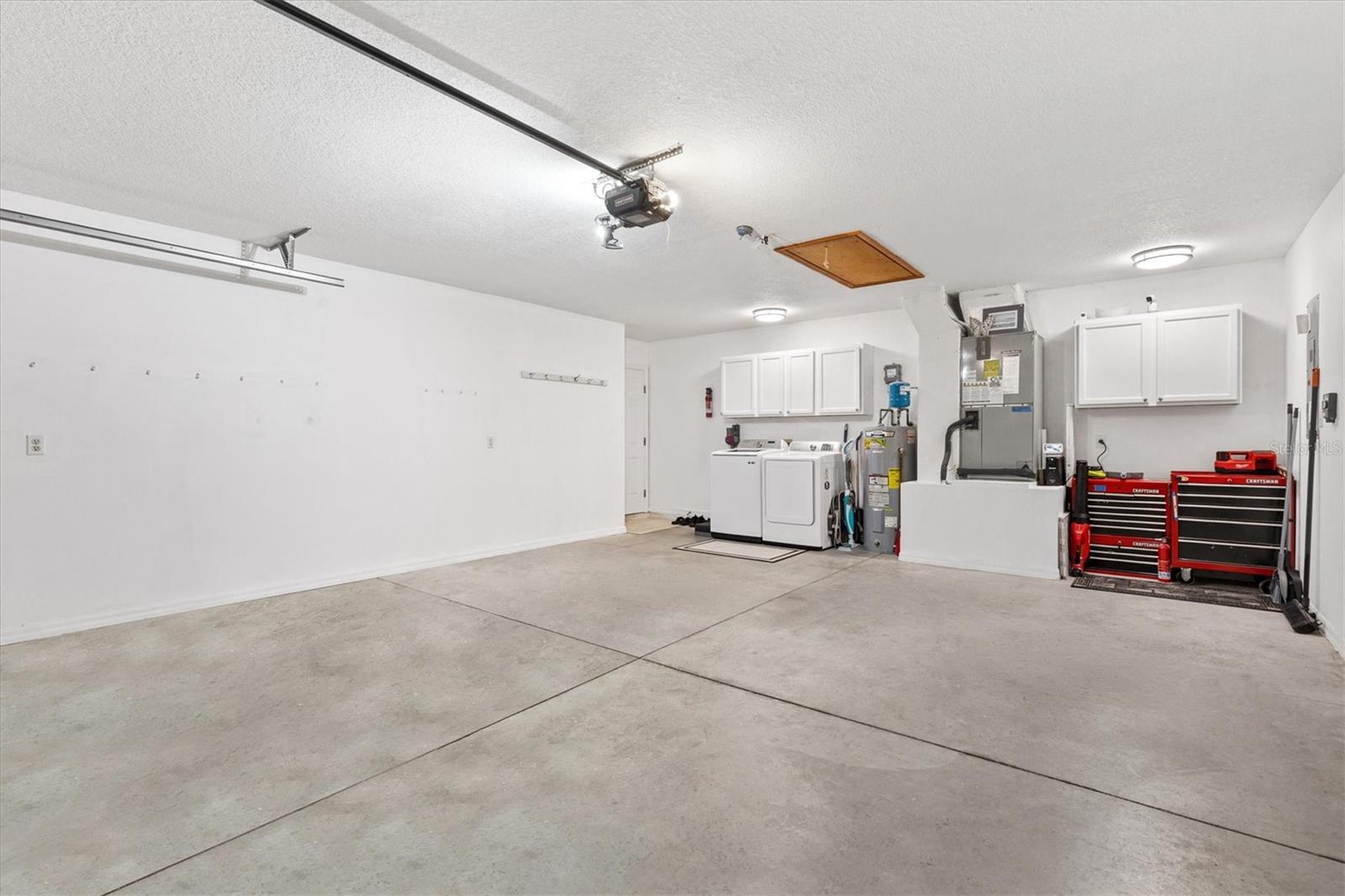 Image 29 of 41 For 1805 Santana Way