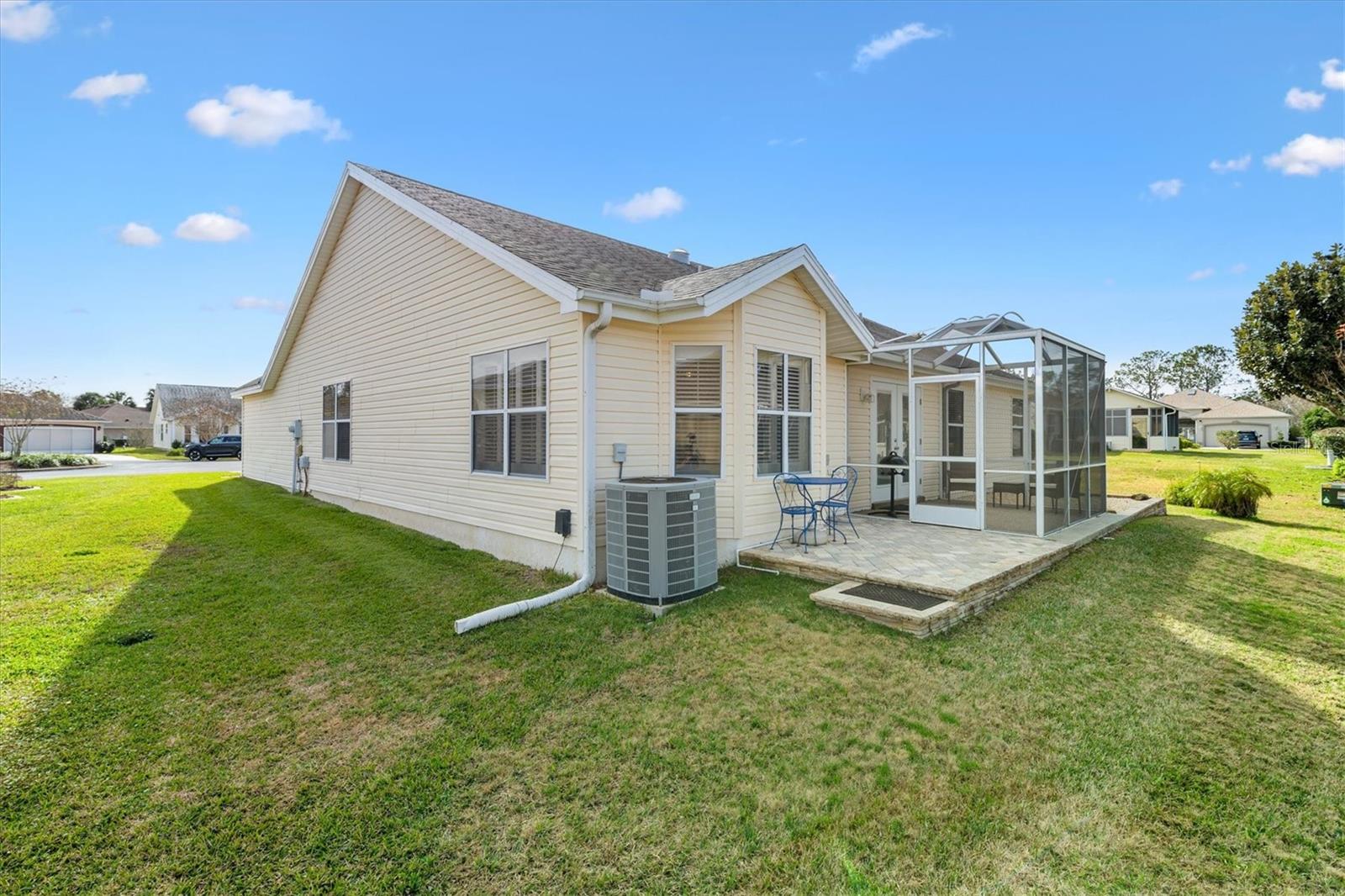 Image 32 of 41 For 1805 Santana Way