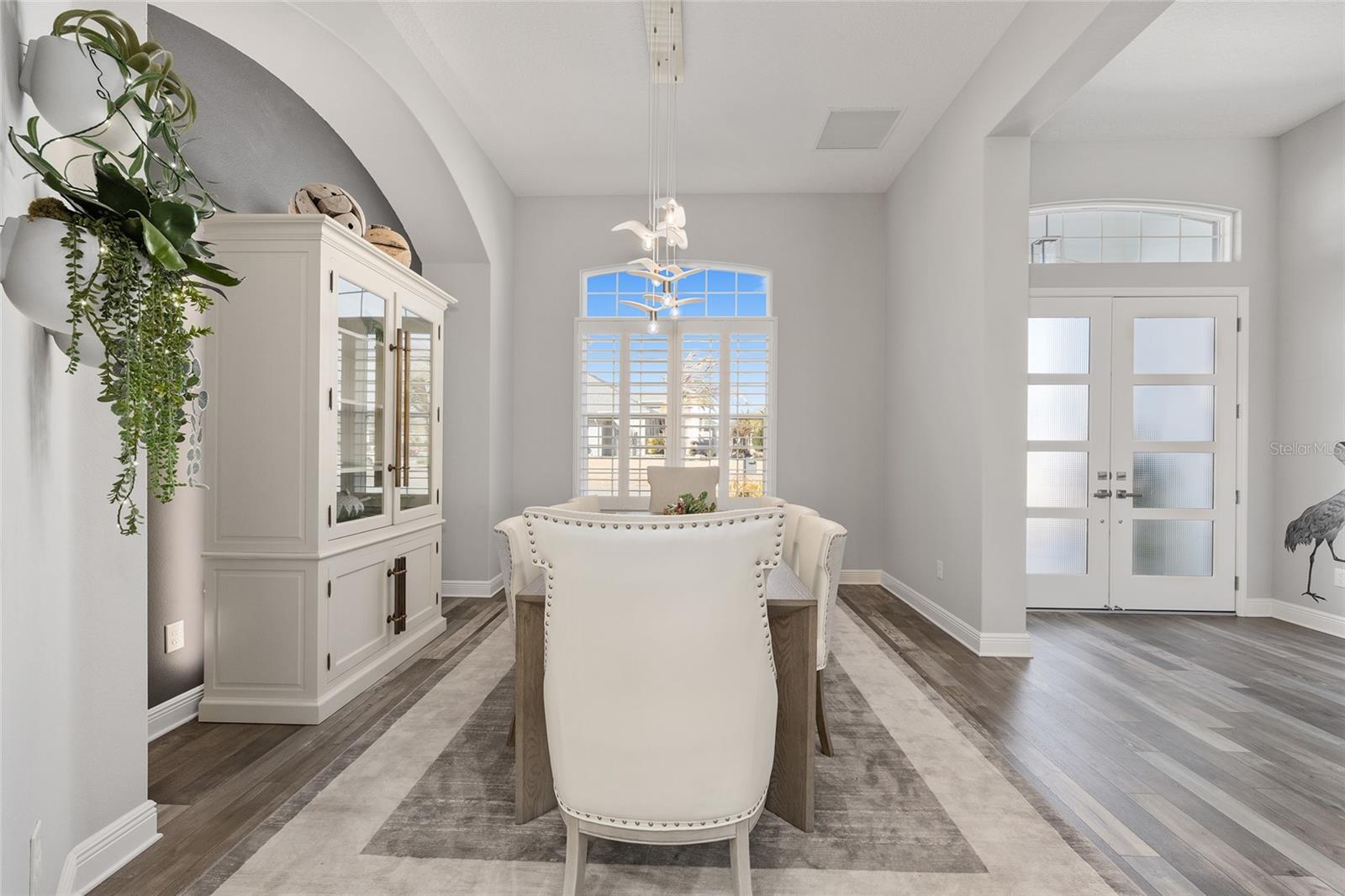 Image 16 of 97 For 657 Krietemeyer Path