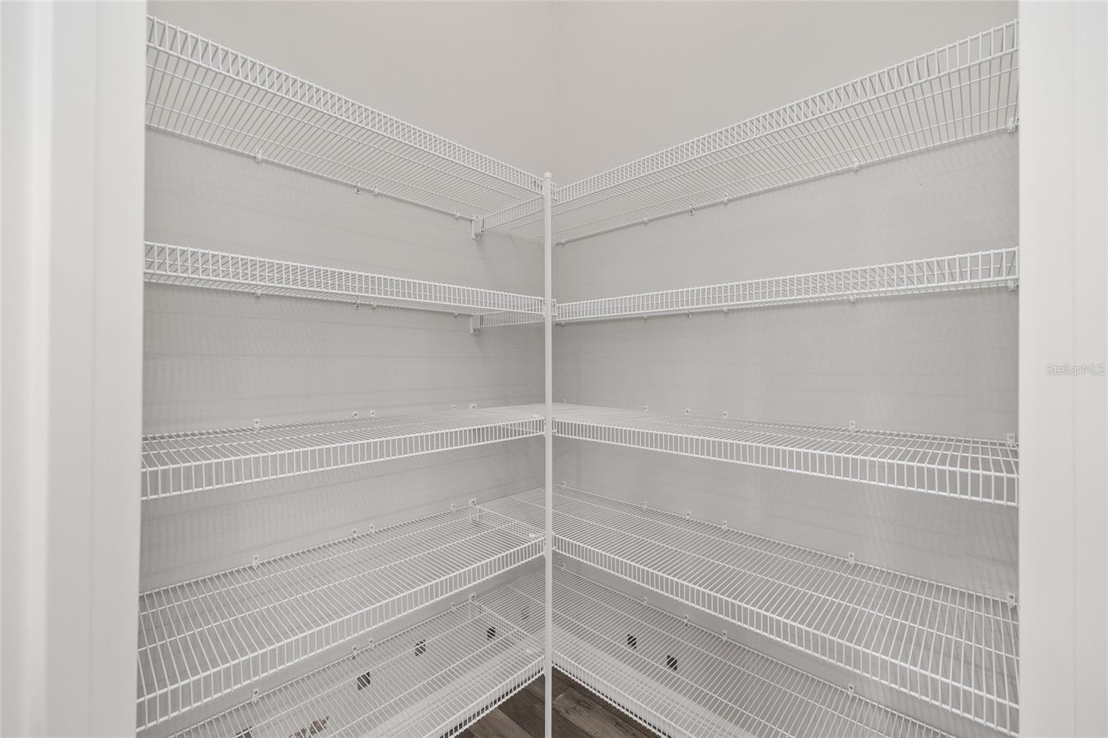 Image 22 of 97 For 657 Krietemeyer Path