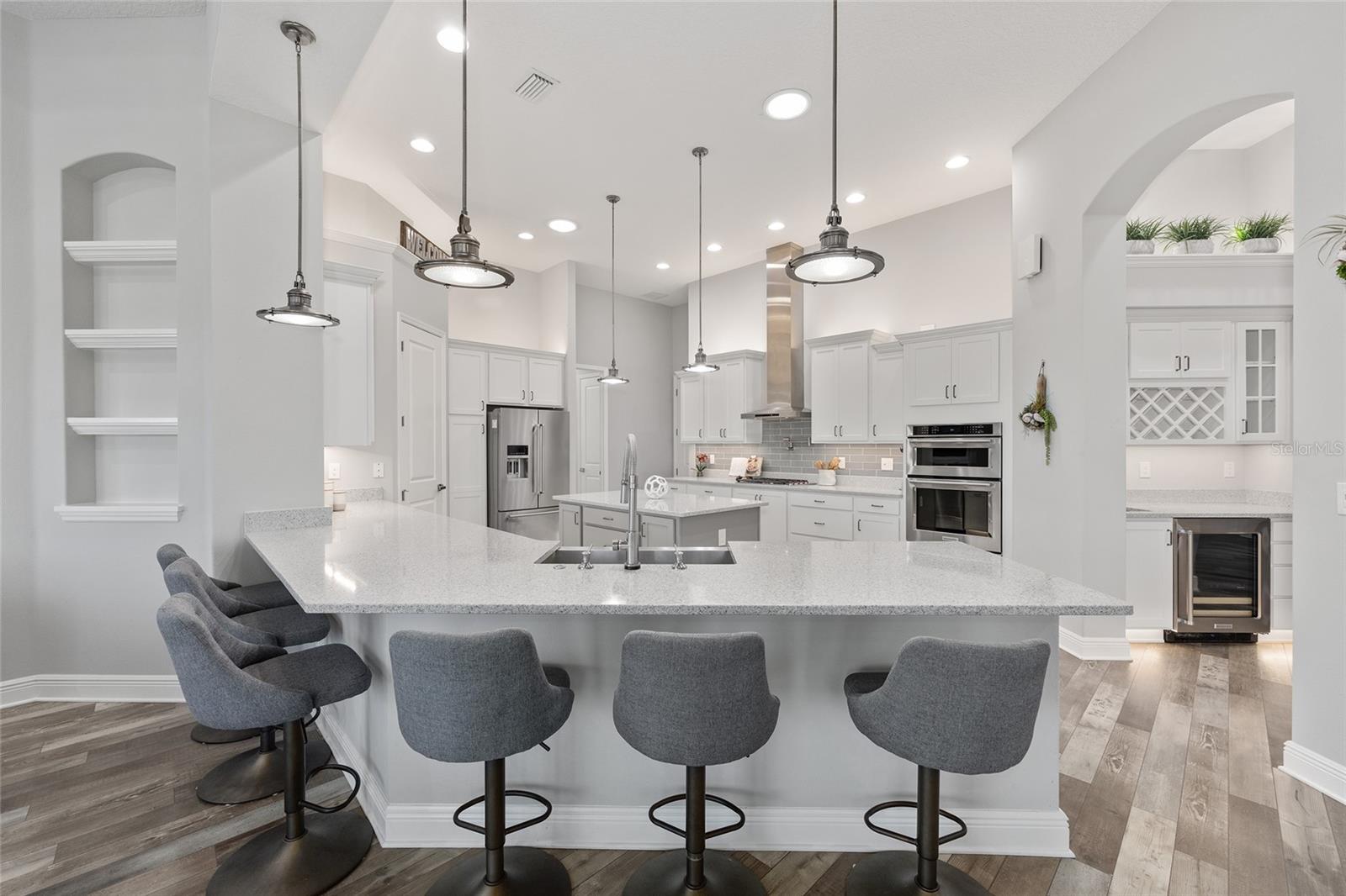 Image 24 of 97 For 657 Krietemeyer Path