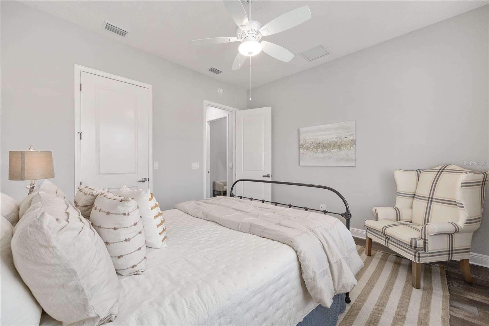 Image 53 of 97 For 657 Krietemeyer Path