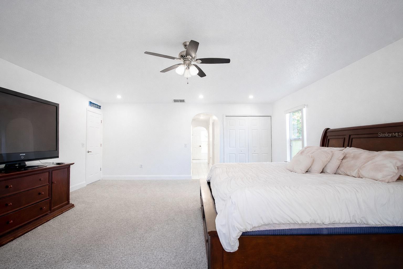 Image 16 of 28 For 1033 Tawny Eagle Drive