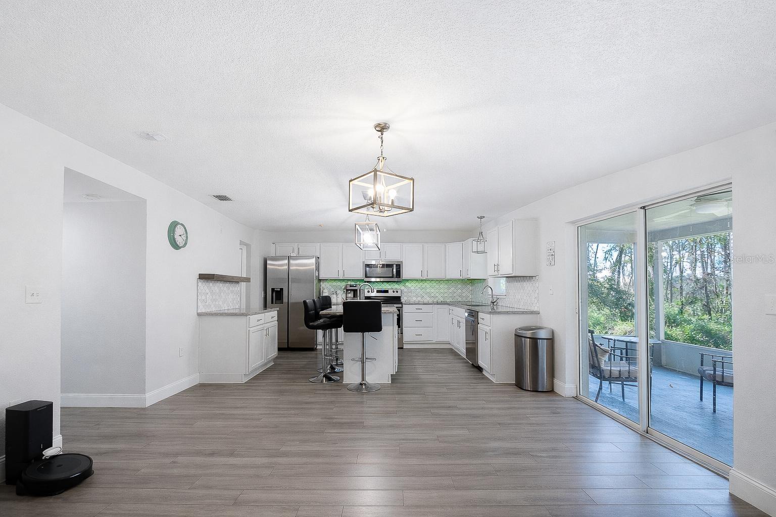 Image 4 of 28 For 1033 Tawny Eagle Drive